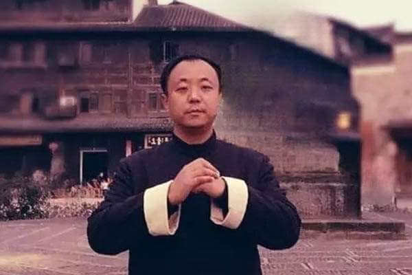 外出远行，奇门遁甲咒语助你平安无虞。